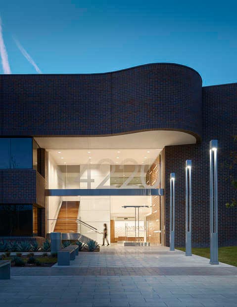 Exterior NVISION® Newport Beach, specializing in LASIK