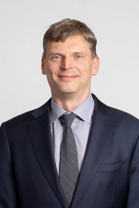 Lance Kugler, MD LASIK Surgeon Omaha