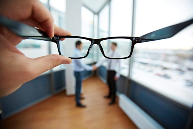 Pearle Vision vs. LensCrafters & Others (A Guide) NVISION Eye Centers
