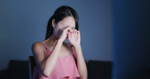 itchy eyes