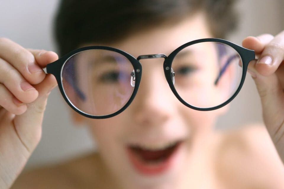 Can Glasses Actually Make Your Vision Worse Nvision Eye Centers